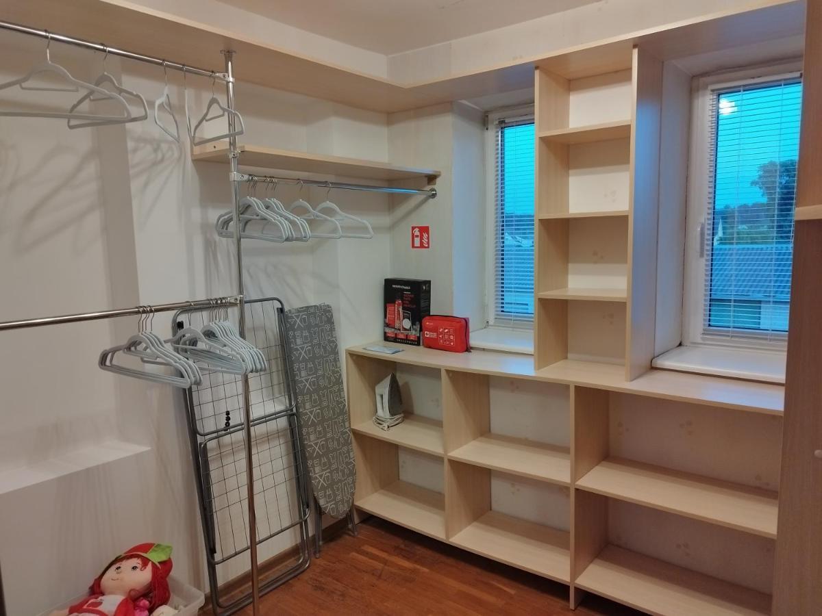Spacious & Cozy Apartment With Forest View Zapyskis Екстериор снимка